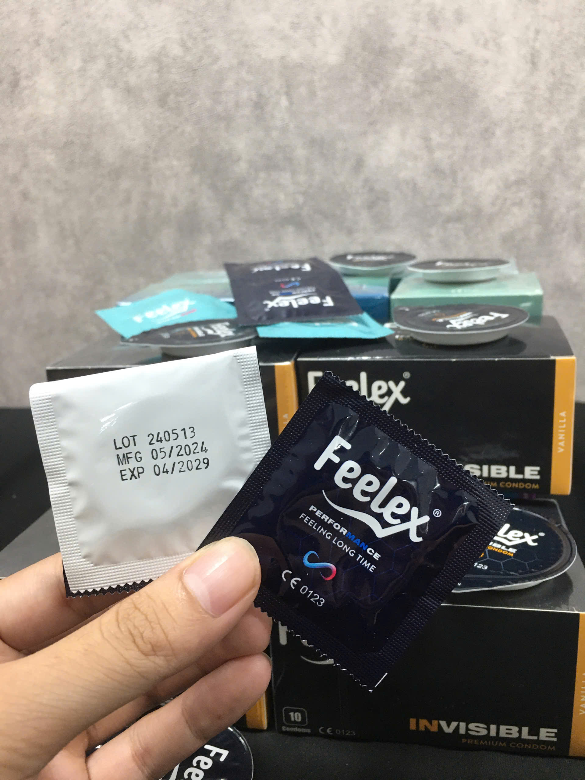 Bao cao su Feelex Premium mẫu mới 2024 photo review