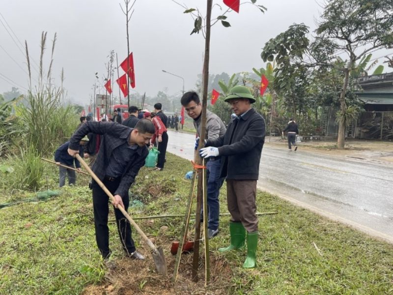 Phong tục trồng cây 