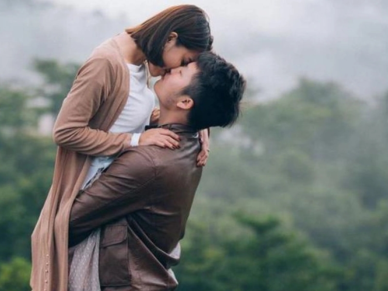 Thả thính người yêu? 5 Bí quyết khiến đối phương “dính chặt” không rời! Dung “thinh” goi cam nhung khong phan cam