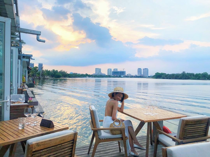The Deck Saigon