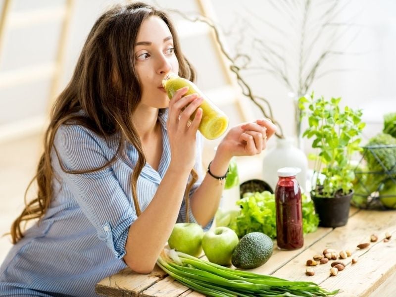 Kinh nguyệt màu đen - Đừng lo! 7 điều quan trọng bạn cần biết Cách chăm sóc và cải thiện tình trạng kinh nguyệt màu đen