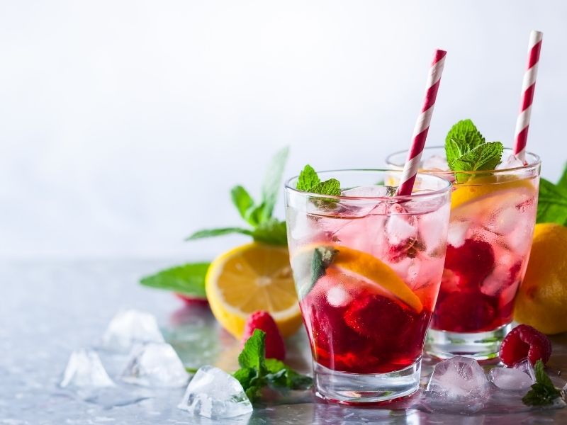 Nước uống chữa đau bụng kinh: TOP 5 thức uống giảm đau nhanh Tại sao nước uống có thể chữa đau bụng kinh?